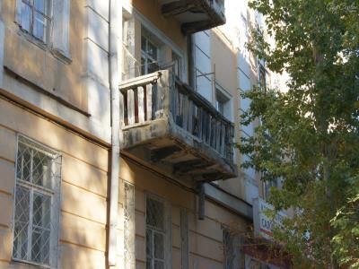 Разрушающийся балкон