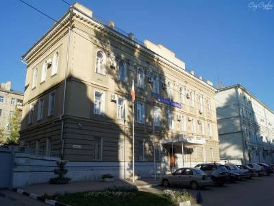 Здание Октябрьской администрации Саратов